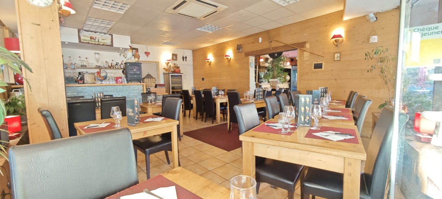 FONDS DE COMMERCE A CEDER - RESTAURANT - BOURG ST MAURICE - 116 m2 - 171 000 €