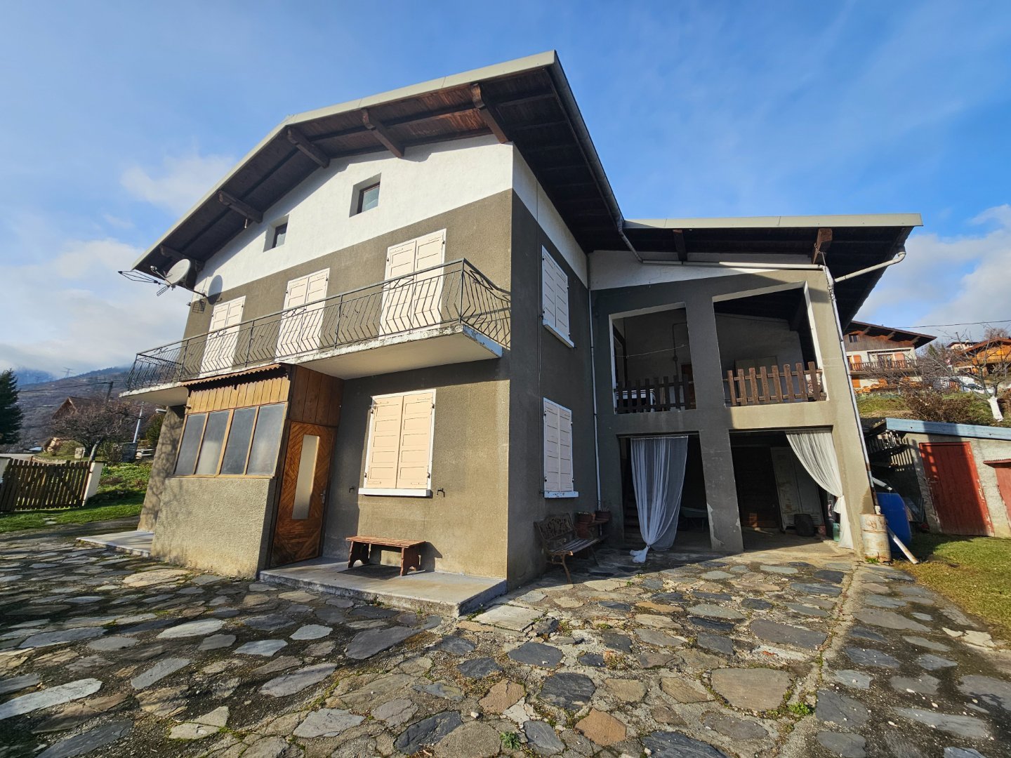 MAISON A VENDRE - LA PLAGNE TARENTAISE - 119 m2 - 436�800�&euro;