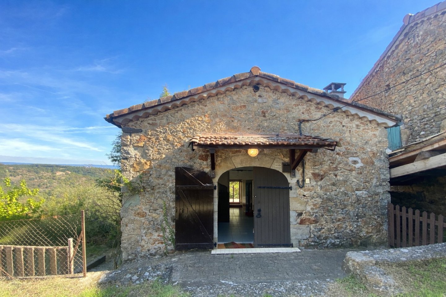 FERMETTE A VENDRE - CHAZEAUX - 45 m2 - 120 000 &euro;