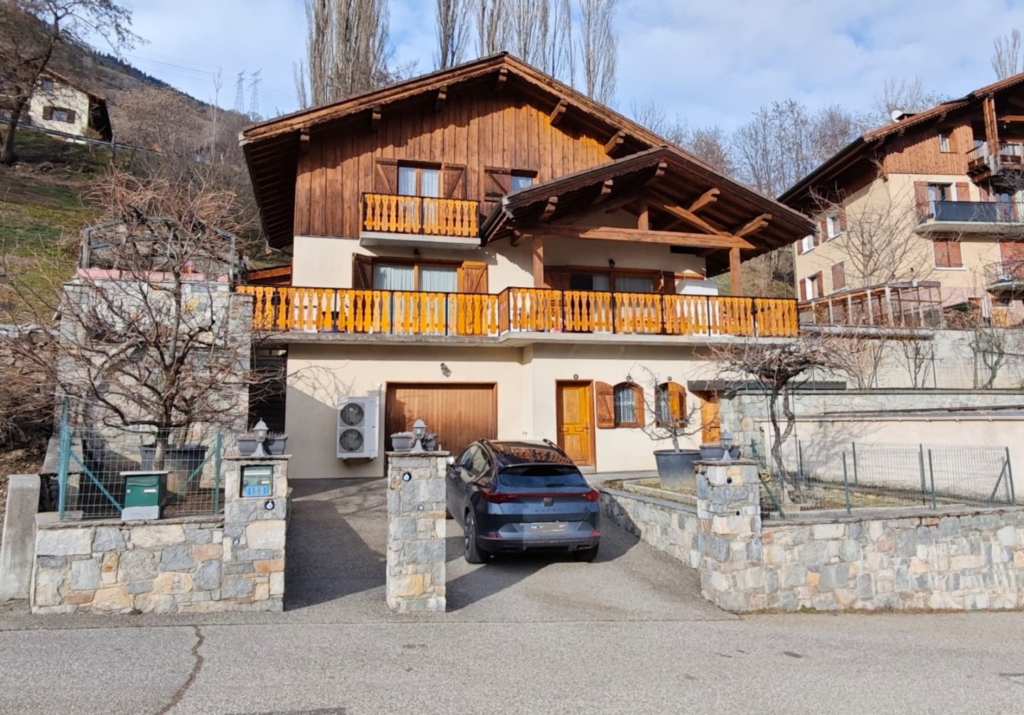 MAISON A VENDRE - AIME LA PLAGNE - 176.56 m2 - 885�000�&euro;