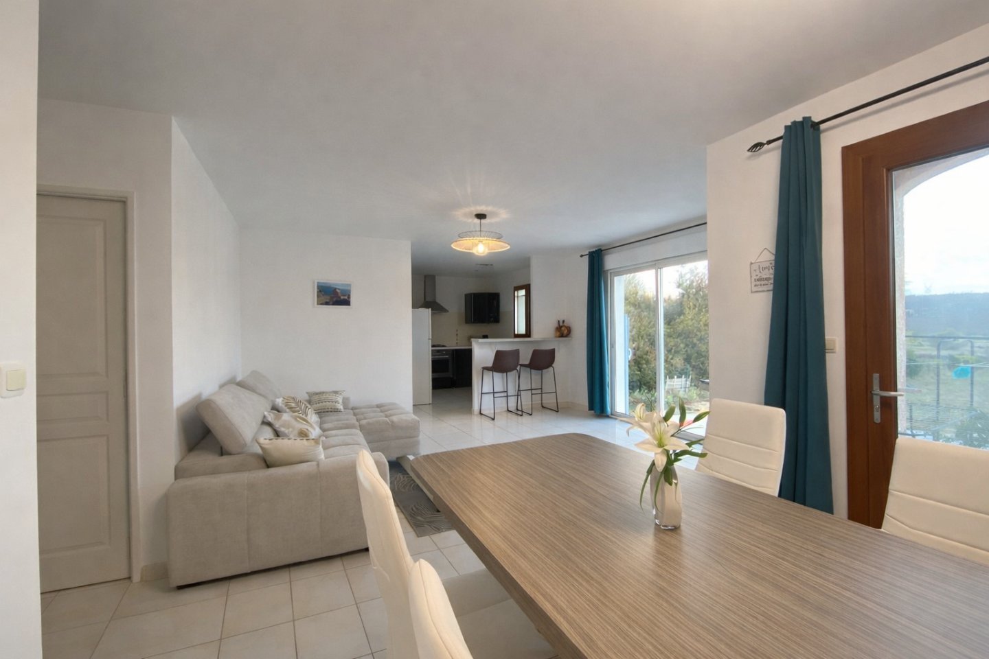 MAISON A VENDRE - LARNAS - 96 m2 - 290�000�&euro;