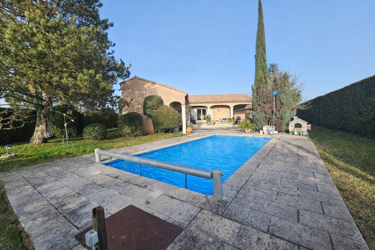 Maison de 173 m� A VENDRE - ST MARCEL LES VALENCE - 173 m2 - 399�000�&euro;