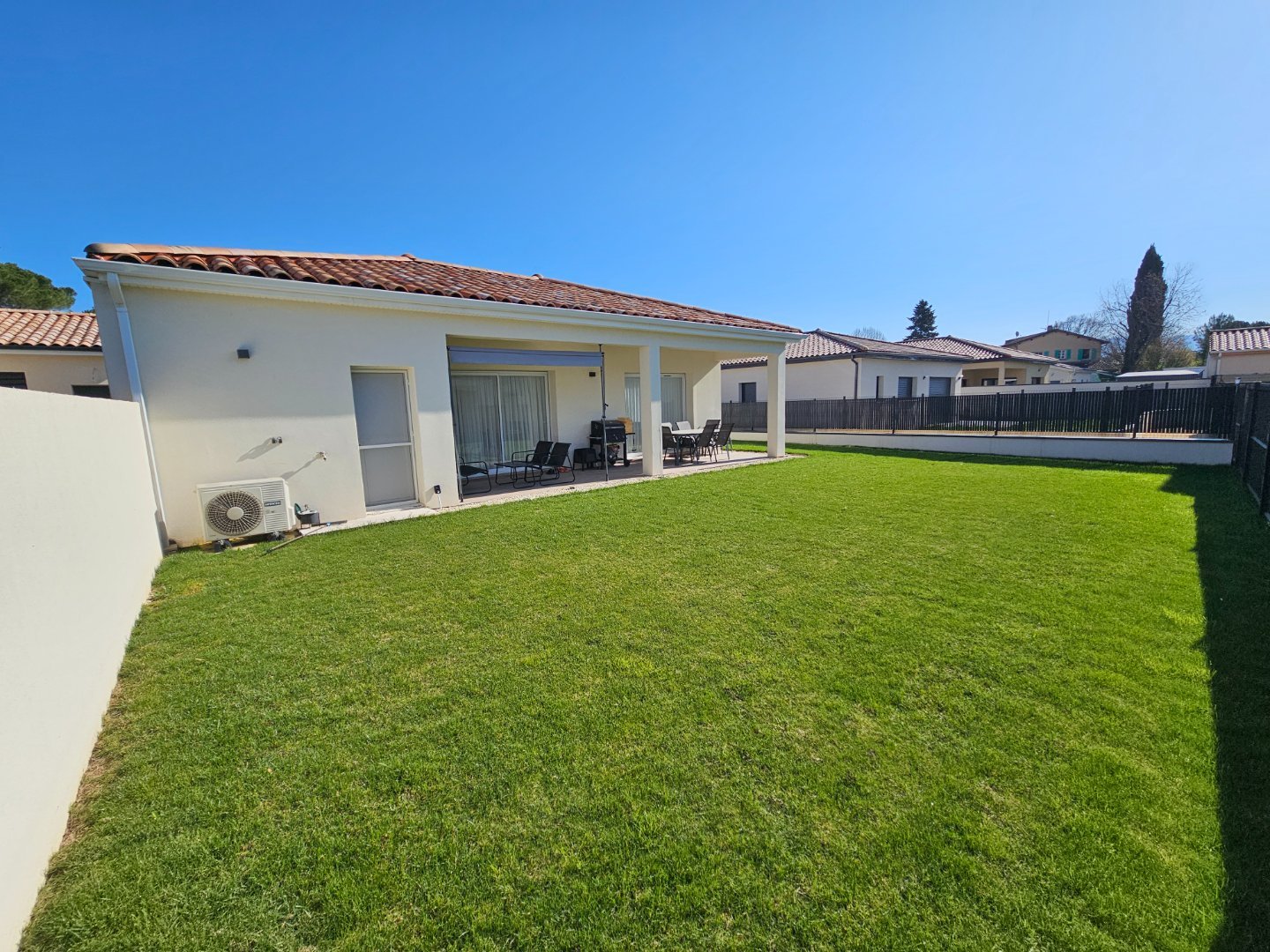 MAISON A VENDRE - ROMANS SUR ISERE - 112 m2 - 369�000�&euro;