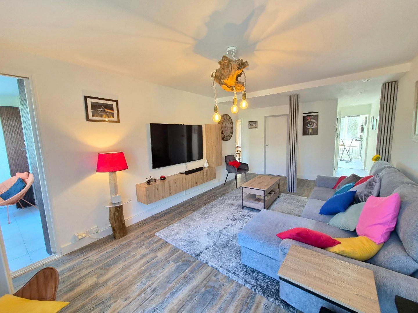 Viager occupé Appartement T3 de 69 m² A VENDRE - BOURG LES VALENCE LES CHIROUZES - 69 m2 - 29 000 &euro;