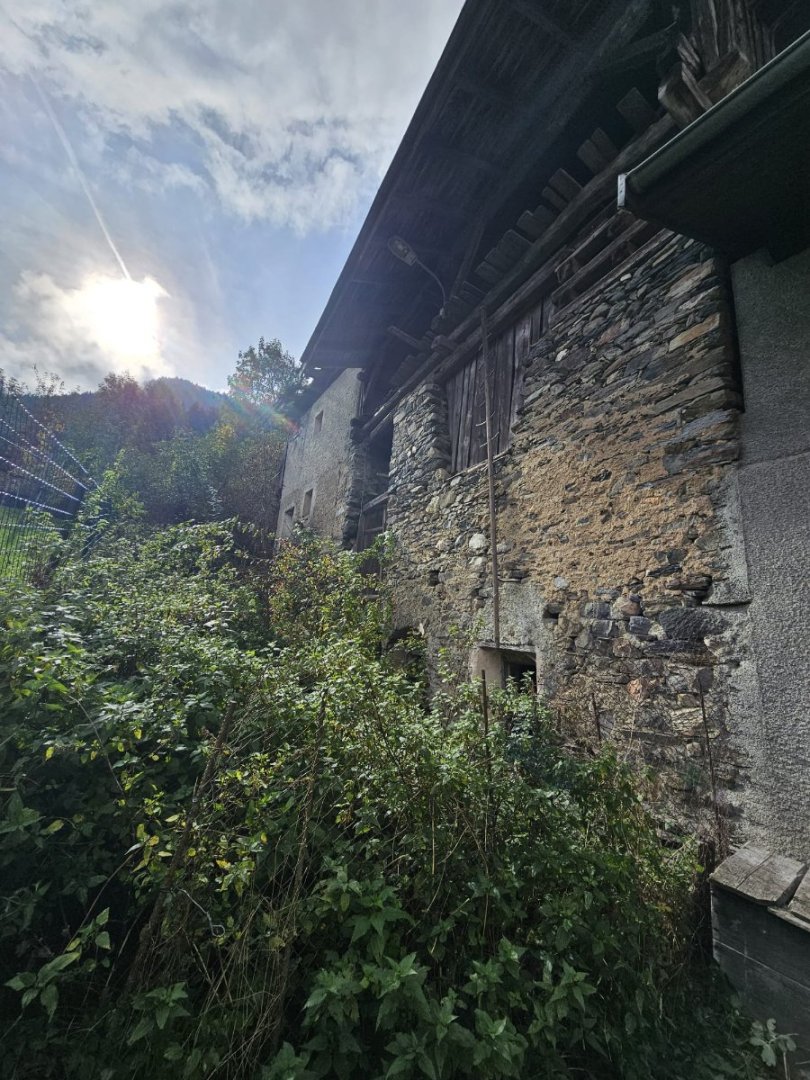 MAISON A VENDRE - LA PLAGNE TARENTAISE - 100 m2 - 76 000 &euro;