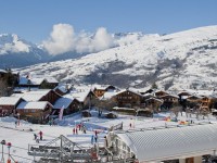 FONDS DE COMMERCE A CEDER - RESTAURANT - LA PLAGNE TARENTAISE - 134 m2 - 297 000 &euro;