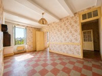 IMMEUBLE A VENDRE - AUBENAS - 49 m2 - 50 000 &euro;