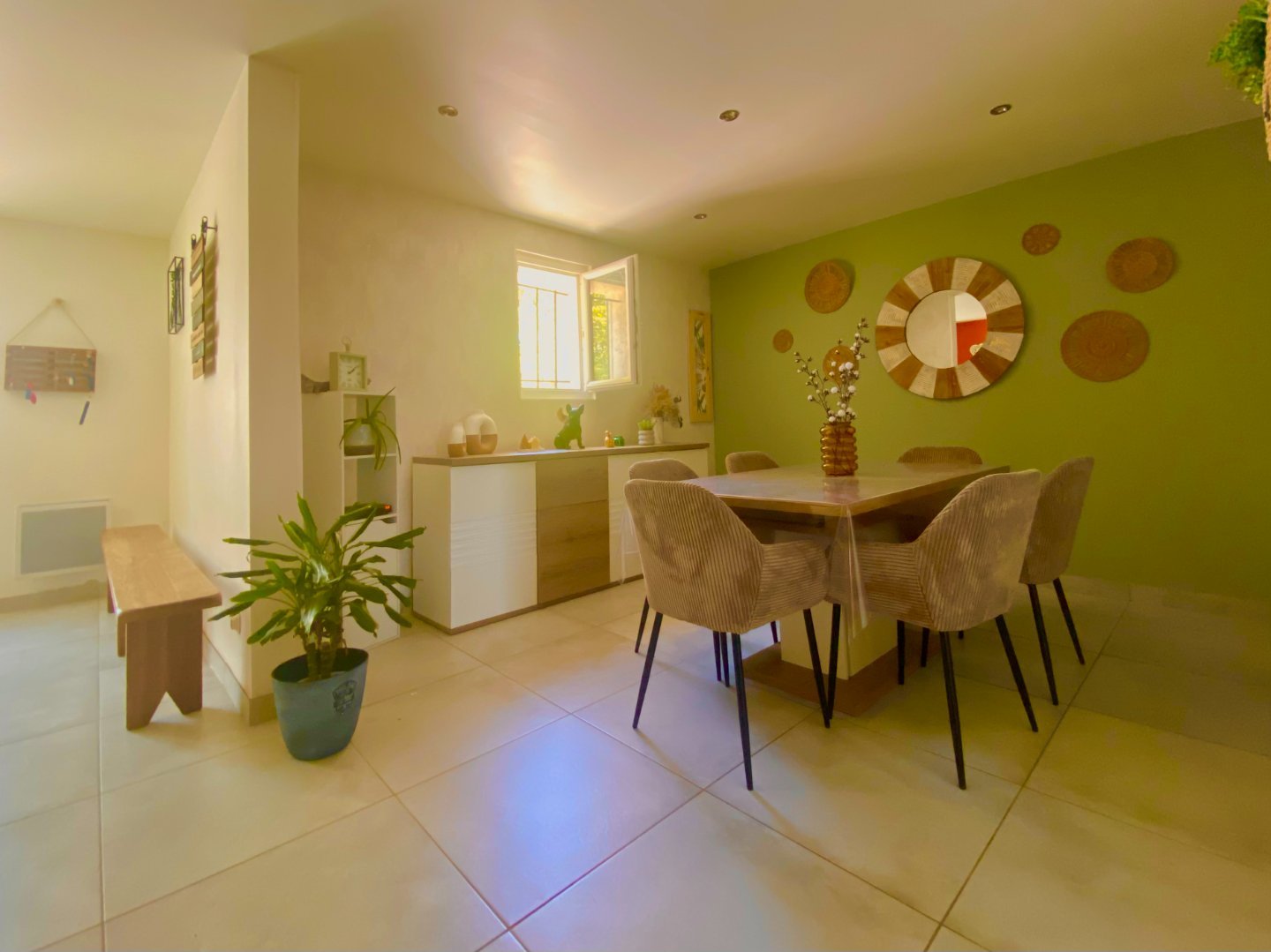 MAISON INDIVIDUELLE AVEC TERRAIN ATTENANT - LAVILLEDIEU - 108 m2 - VENDU