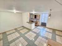 Appartement duplex A VENDRE - BOURG LES VALENCE Vieux Bourg - 58 m2 - 111 000 &euro;