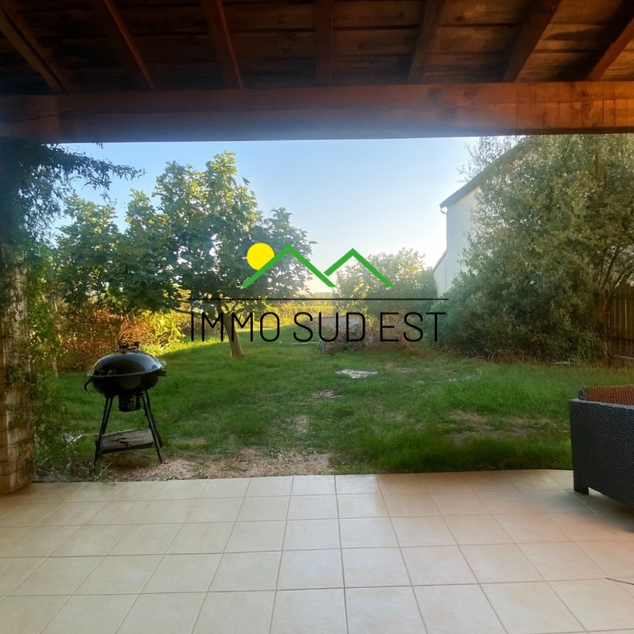 MAISON A USADE D HABITATION AVEC TERRAIN ATTENANT A VENDRE - ST GERMAIN - 109 m2 - 235 000 €