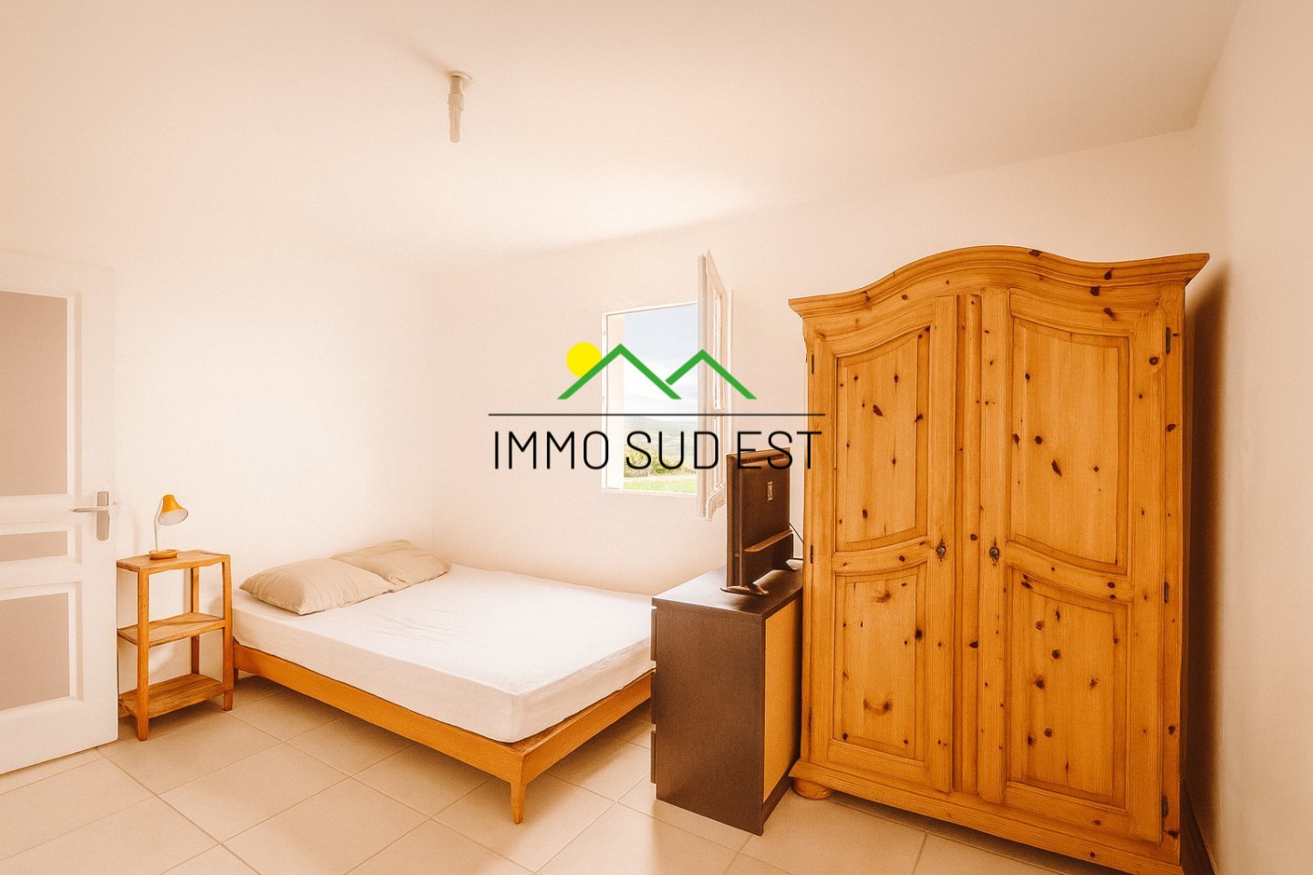 MAISON A USADE D HABITATION AVEC TERRAIN ATTENANT A VENDRE - ST GERMAIN - 109 m2 - 235 000 €