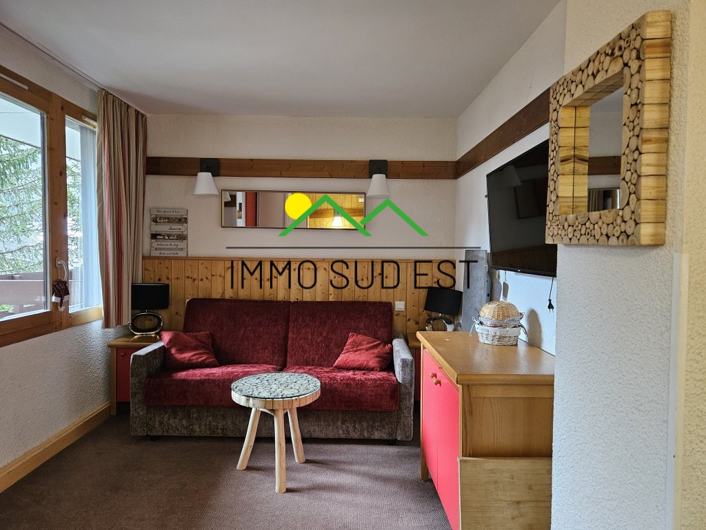APPARTEMENT T1 A VENDRE - LA PLAGNE TARENTAISE - 24 m2 - 130000€