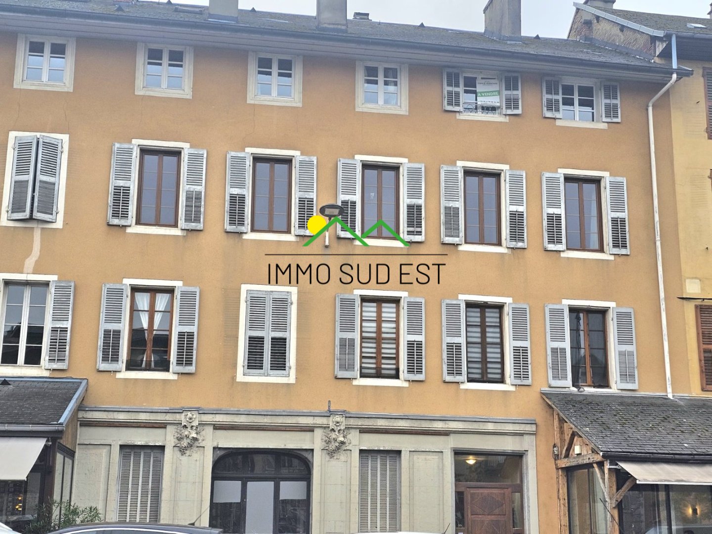 APPARTEMENT T2 A VENDRE - CHAMBERY - 26.95 m2 - 100 000 &euro;