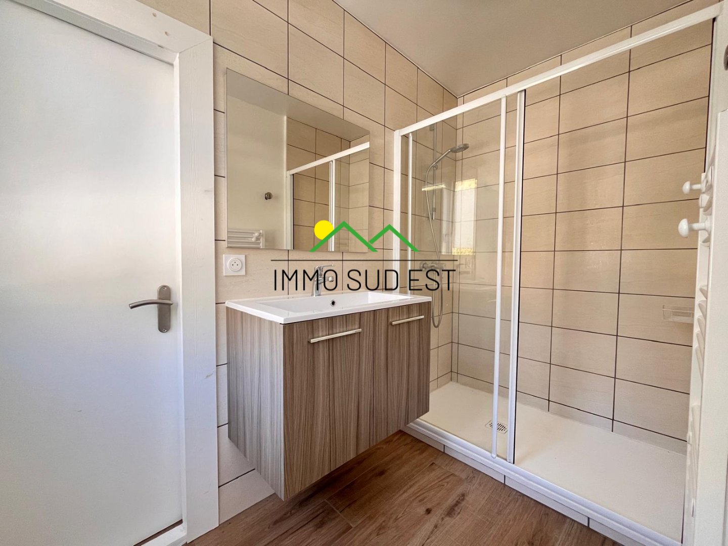 APPARTEMENT T3 A VENDRE - MOUTIERS - 72 m2 - 149000€