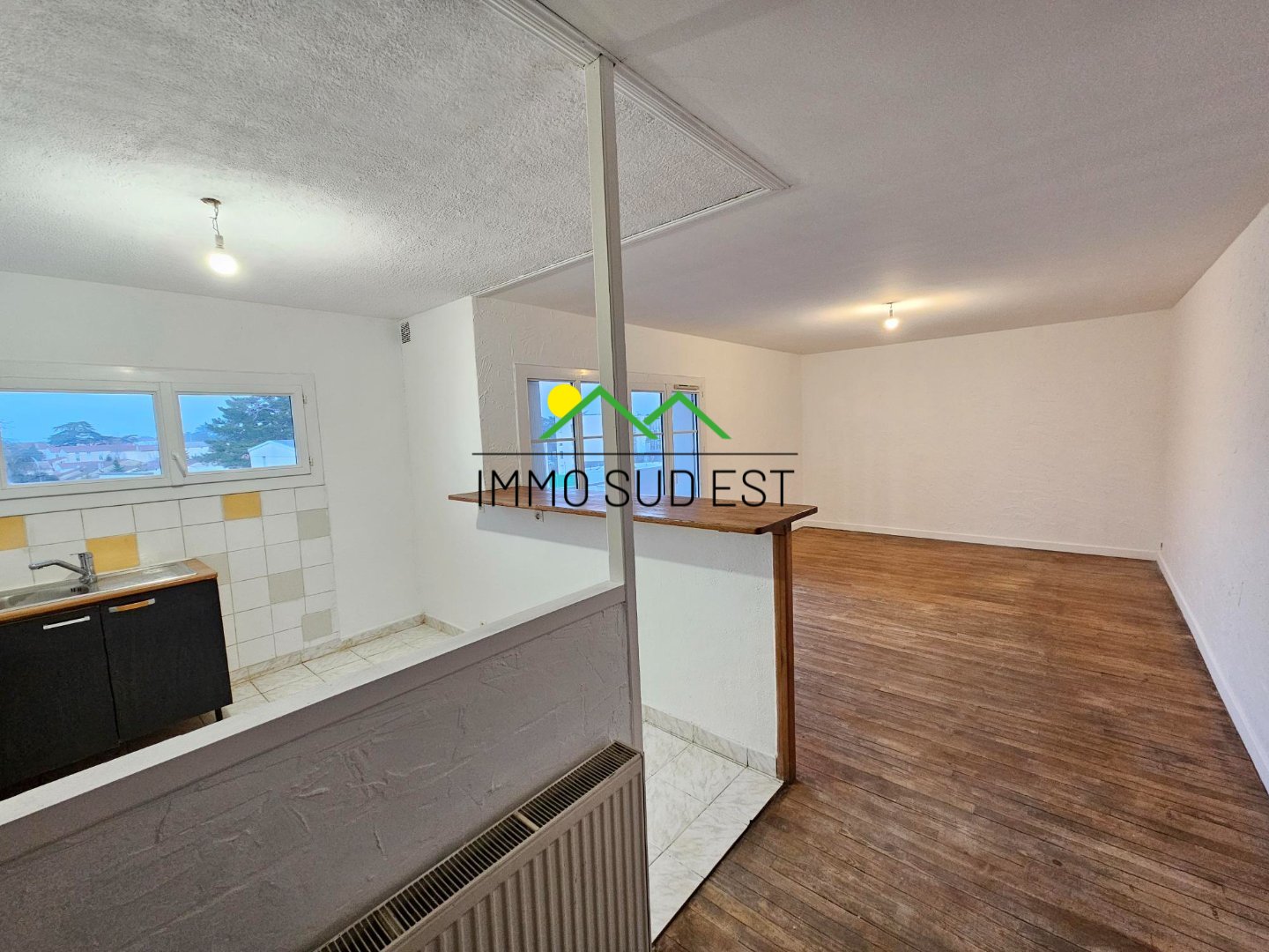 Appartement T4 4 pices 74 m A VENDRE - BOURG DE PEAGE - 74 m2 - 99000€