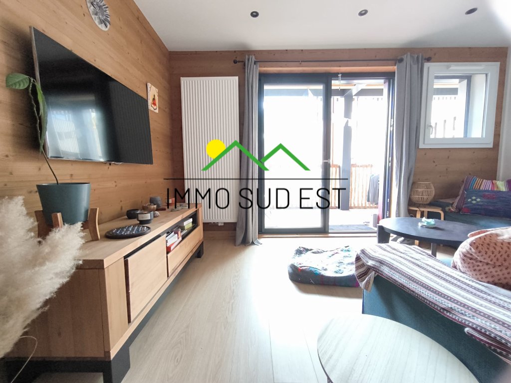 APPARTEMENT T4 A VENDRE - BOURG ST MAURICE BOURG 5KM - 91 m2 - 365000€