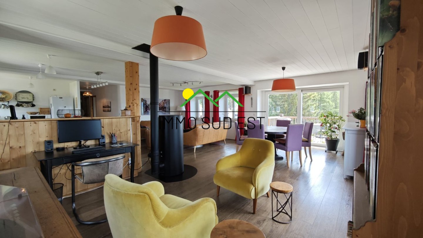 APPARTEMENT T5 A VENDRE - BOURG ST MAURICE - 154.47 m2 - 999 000 &euro;
